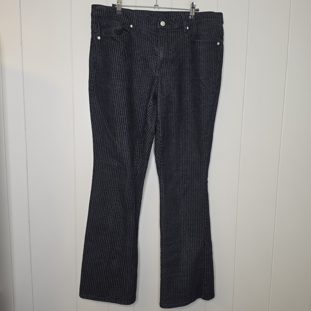 NWOT Venus Denim Jeans Size 16 Striped Stretchy Black